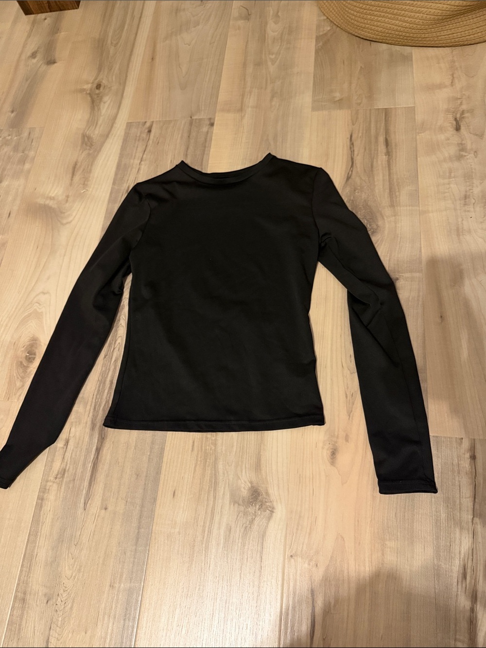 size xs black long sleeve